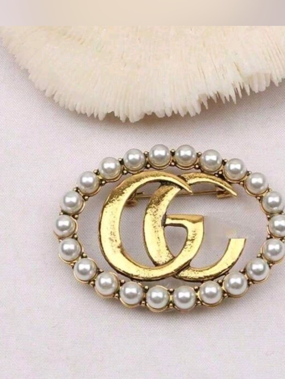 Luxury G Brooch